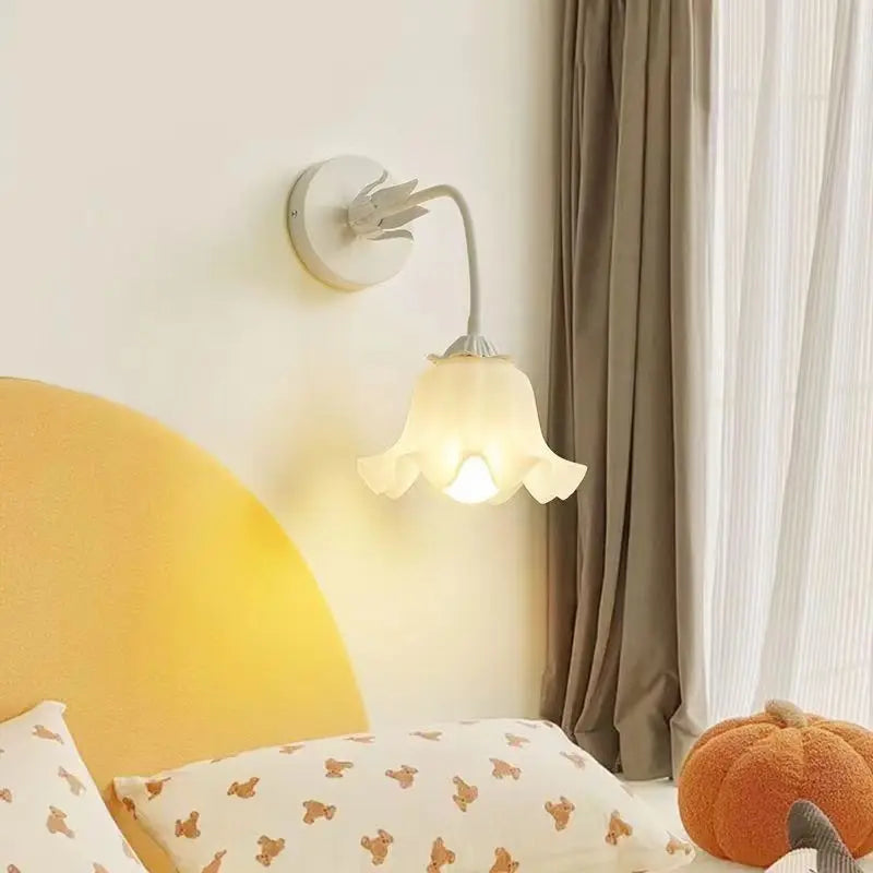 LuxePetal - Applique Murale Elegante a Motif Floral pour Chambre