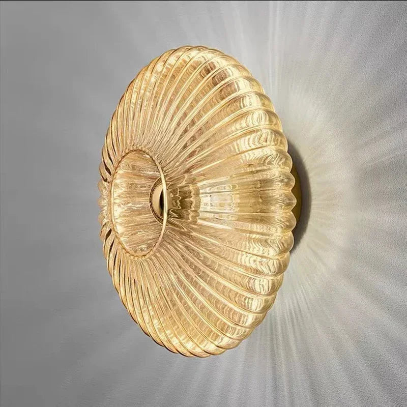 Lumivéra – Applique Murale en Verre Élégante pour une Lumière d’Ambiance