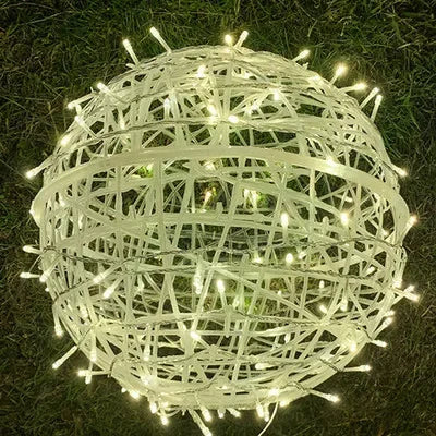 Sphere - Guirlande lumineuse en rotin pour fêtes et décoration élégante
