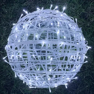 Sphere - Guirlande lumineuse en rotin pour fêtes et décoration élégante