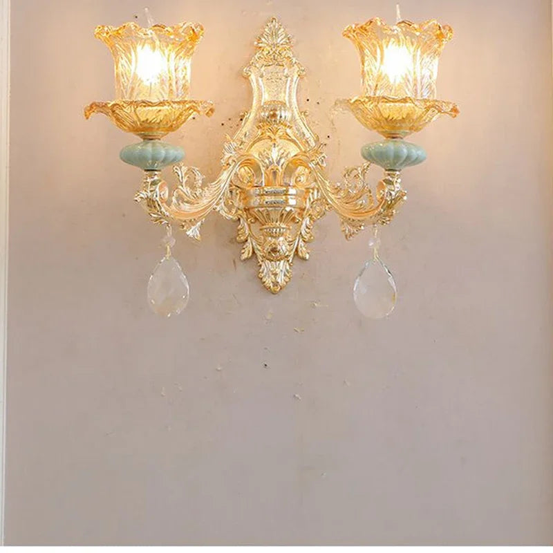 CrystalLuxe - Applique murale en cristal pour un intérieur moderne