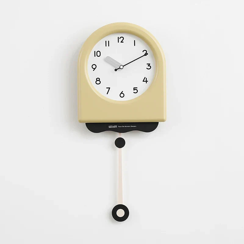 CremePendulum Clock - Horloge murale a pendule au design coreen moderne