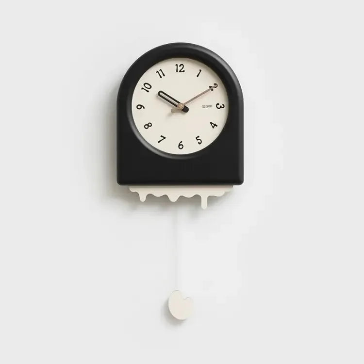 CremePendulum Clock - Horloge murale a pendule au design coreen moderne