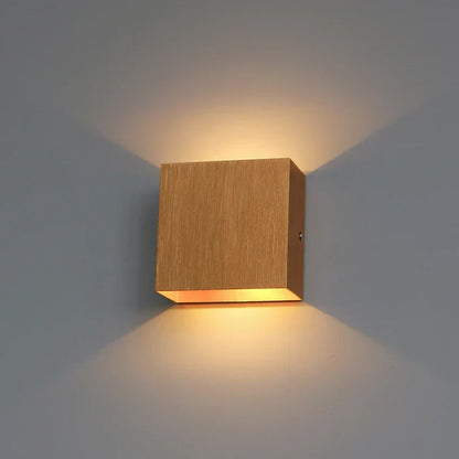 Clairis – Applique Murale LED Élégante pour un Intérieur Moderne