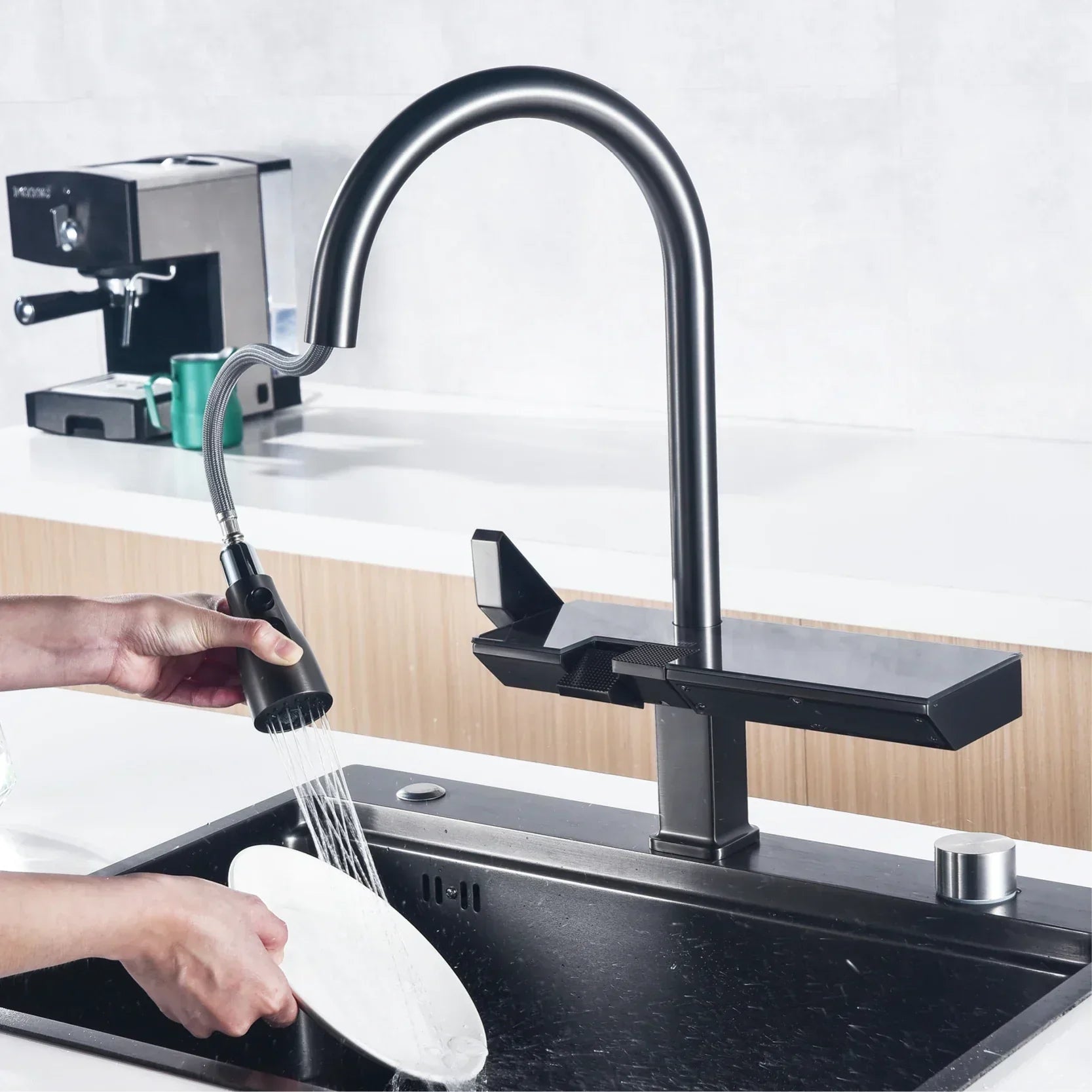 StyleStream Luxe - Robinet de Cuisine Moderne avec Commande Numérique