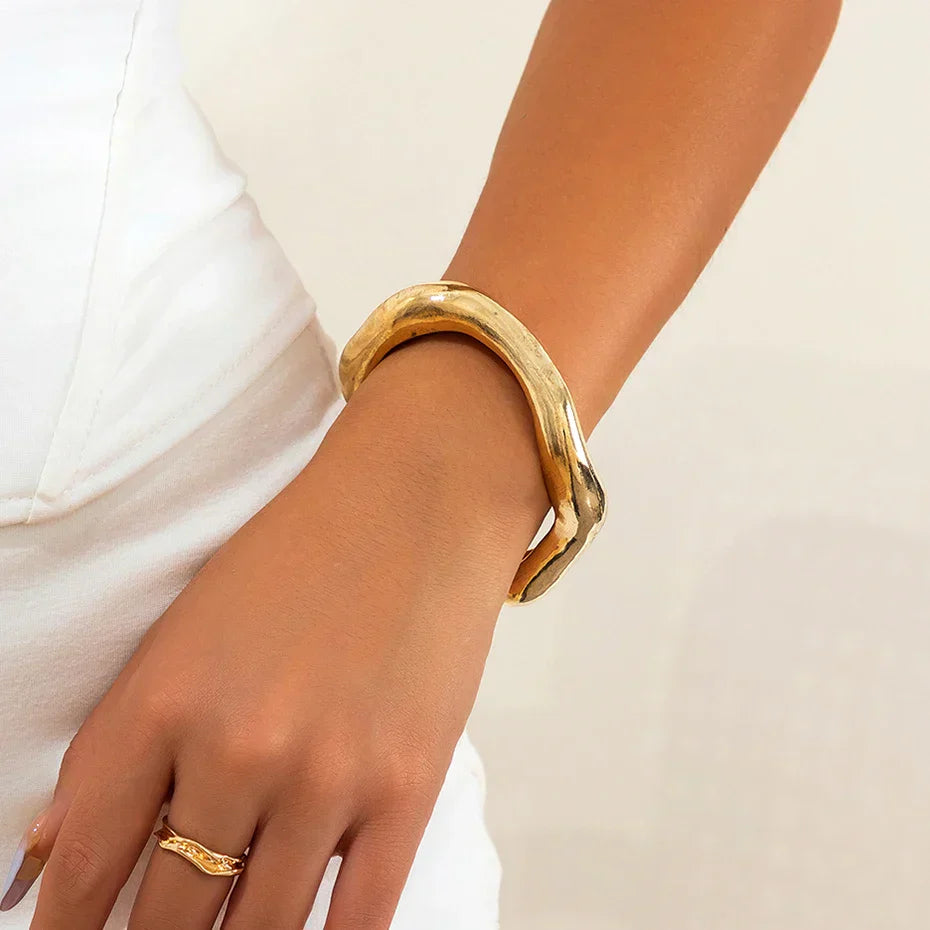 PowerCuff - Bracelet ouvert en métal robuste statement