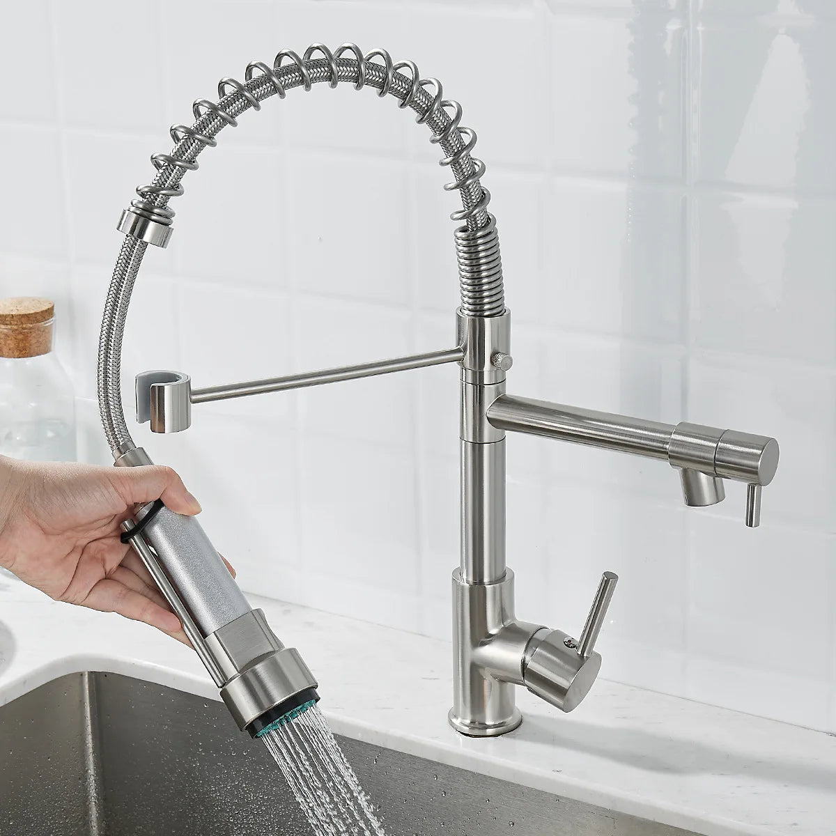 AquaFusion - Robinet de Cuisine Flexible en Laiton Noir et Or
