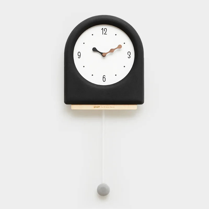CremePendulum Clock - Horloge murale a pendule au design coreen moderne