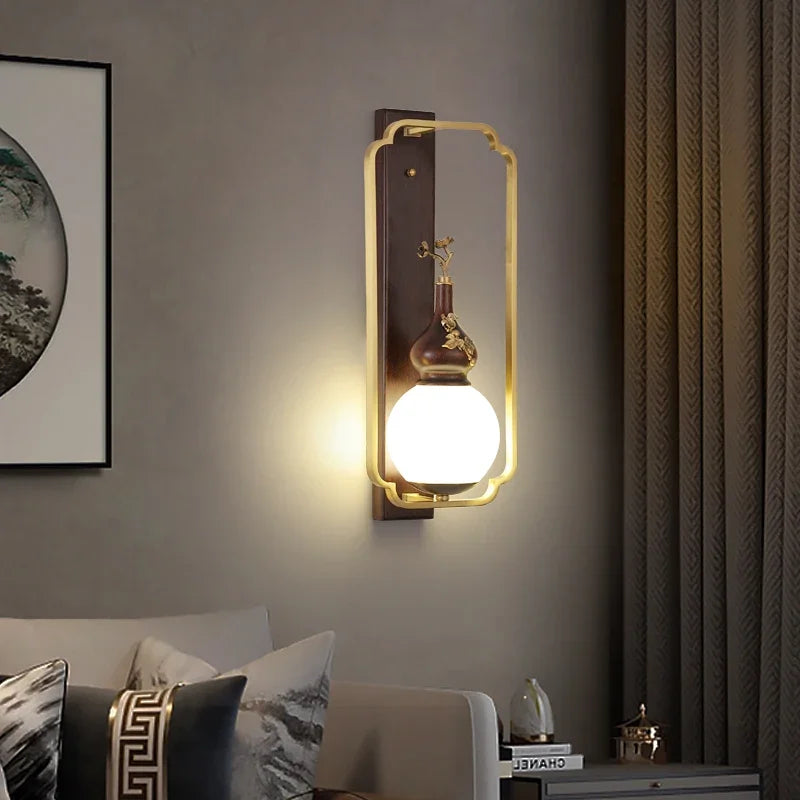 BrassGlow - Applique murale en laiton pour un interieur elegant