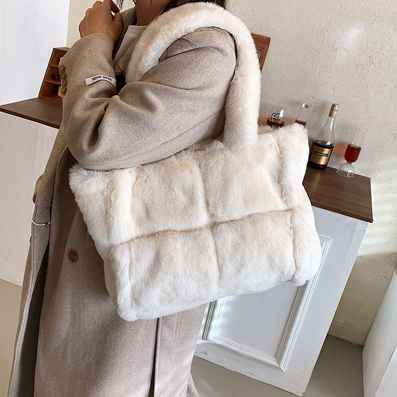 Pipa Plush Bag – Sac Femme Confortable Hivernal