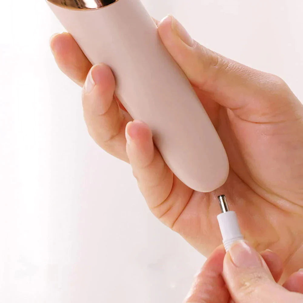 Pediluxe 2.0 - Ponceuse électrique anti-callosités pour pieds