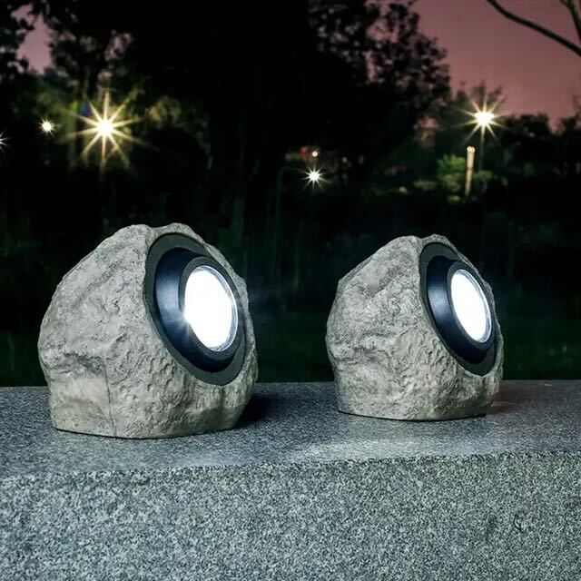 TerraStone | Énergétique Lampe Solaire Résistante pour Jardin 1