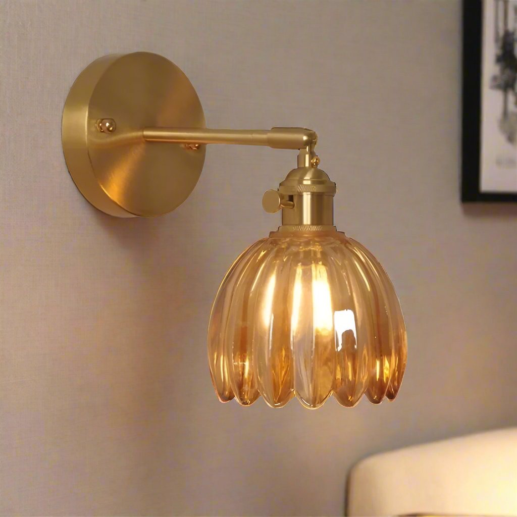 TulipGlass | Élégante Applique Murale Rétro en Verre de Tulipe 1
