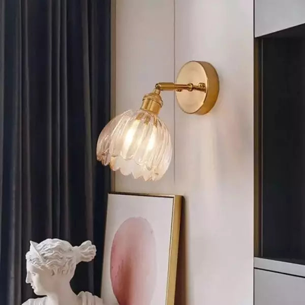 TulipGlass | Élégante Applique Murale Rétro en Verre de Tulipe 4