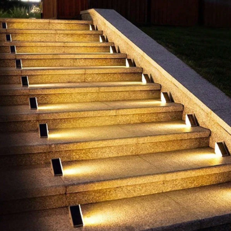SolarGlow Light - Éclairage Escalier Solaire Durable