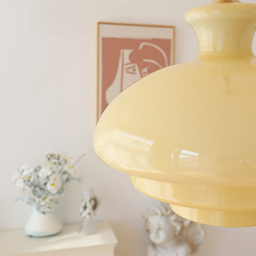 VerreBauhaus | Élégante Suspension Vintage en Verre Jaune Crème 4
