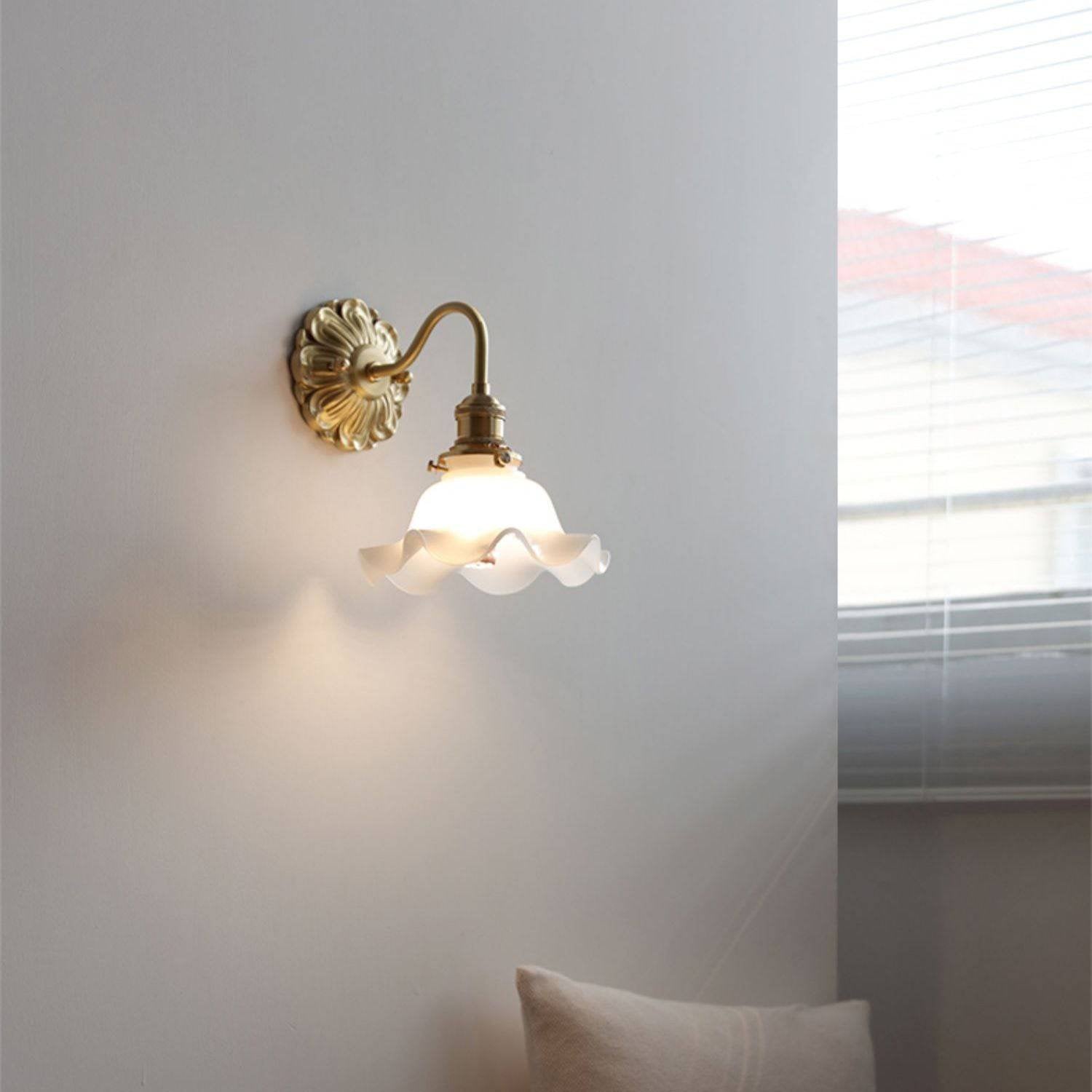 VerreCuivre | Élégante Applique Murale Design pour Chambre et Salon 2