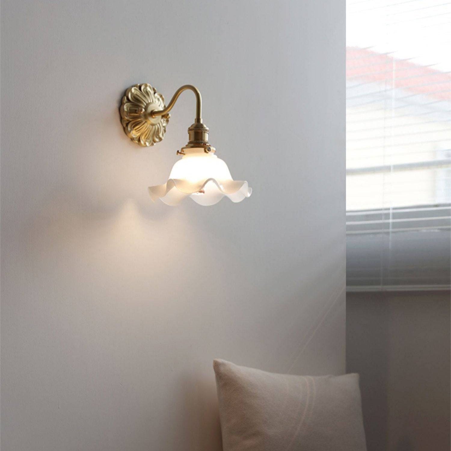 VerreCuivre | Élégante Applique Murale Design pour Chambre et Salon 3