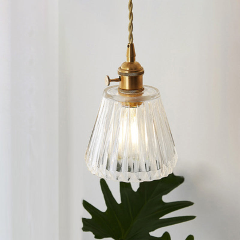 VerreLuxe | Élégante Suspension en Verre Design Industriel pour Restaurant 13