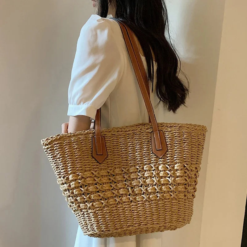 BohoVibe Tote – Sac Bandoulière Élégant en Paille