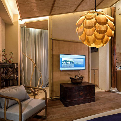 Anantra – Suspension en Bois Sculpté | Design Luxueux en Forme d’Ananas