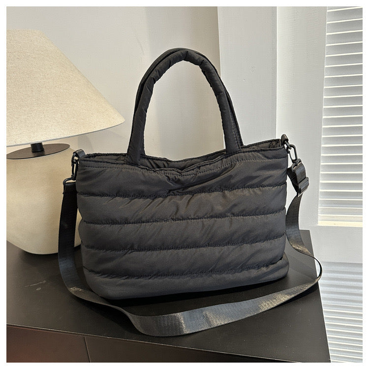 TrendFlex Backpack - Sac À Dos Puffer Stylé Quotidien