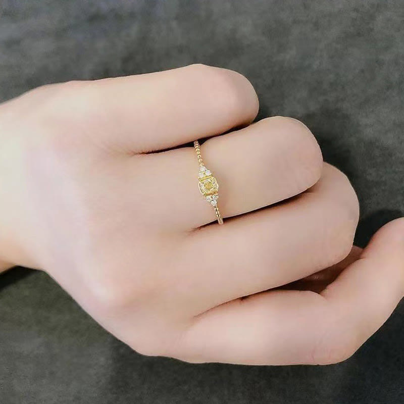 Alina - Bague citrine naturelle douce et raffinée