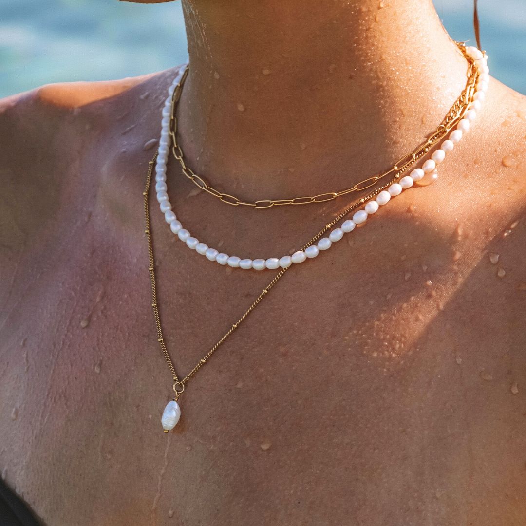 Anisa - Collier pendentif perle baroque élégant