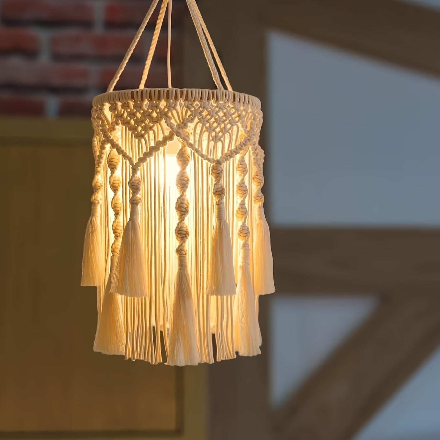 BohoTwist Pendant - Abat-jour boheme tisse main a pompons