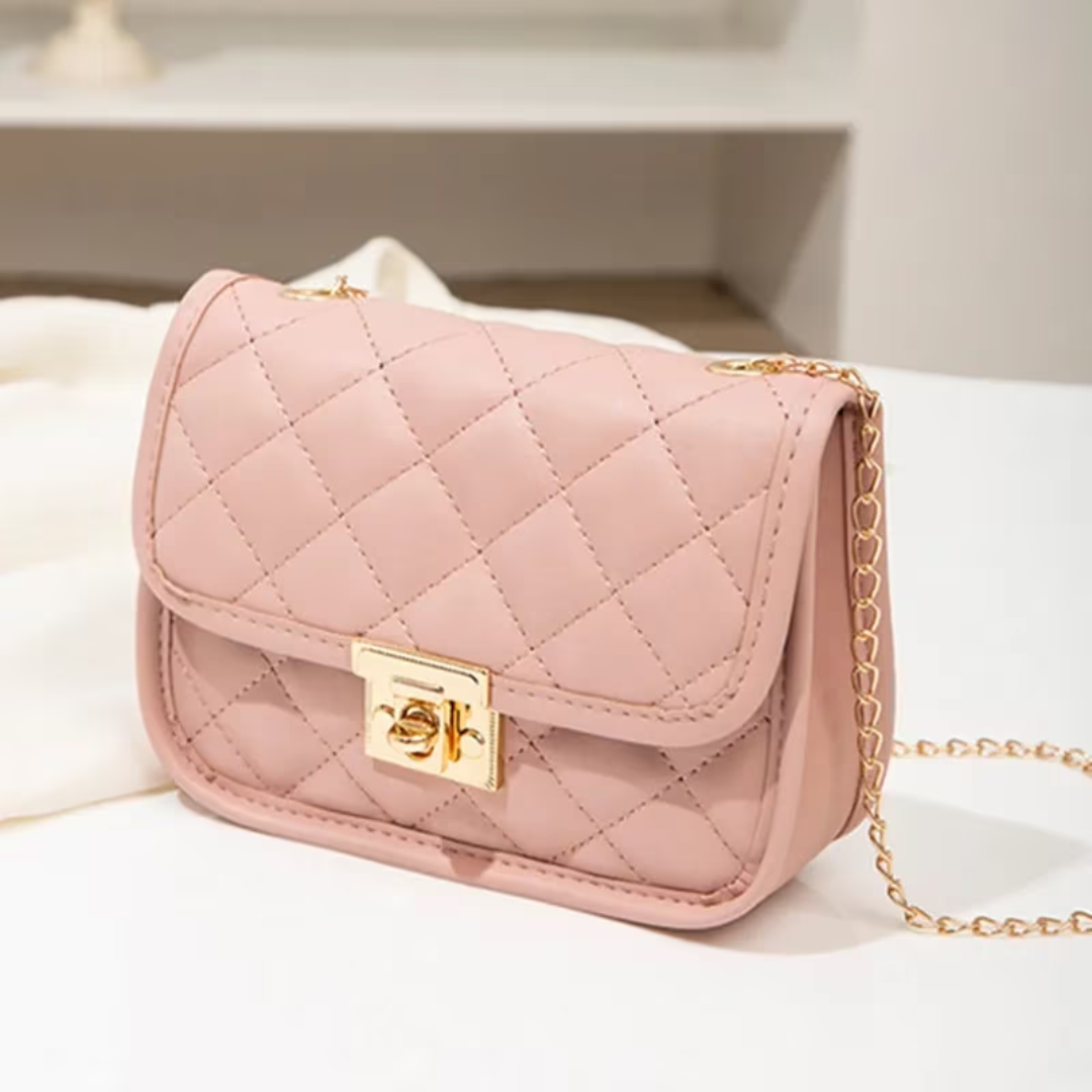 Camille Quilted Phone Case – Étui Téléphone Tendance
