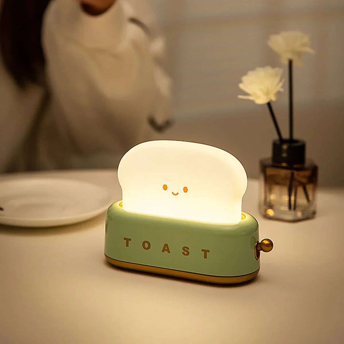 ToastieGlow - Charmante veilleuse en forme de toast