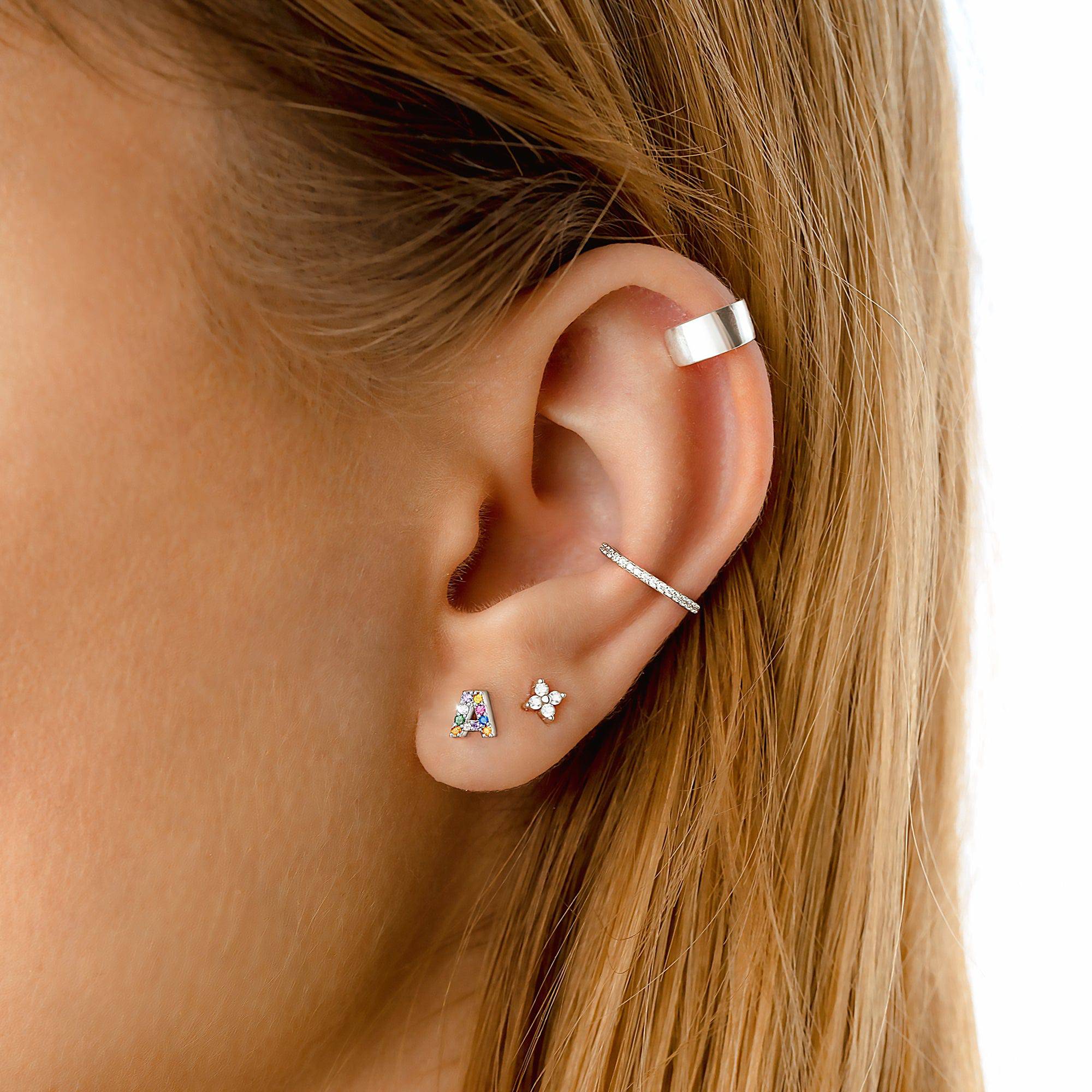 Letria - Boucles d'oreilles initiales colorées en strass personnalisées
