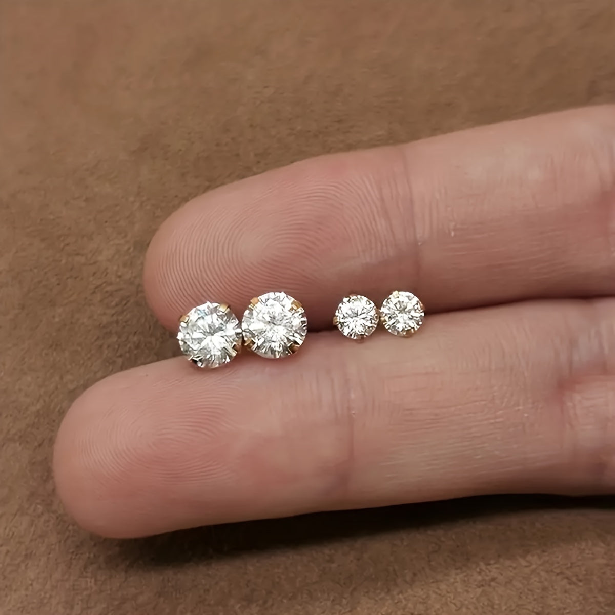 Lumen Sparkle - Puces Titanium Zircone Intemporelles