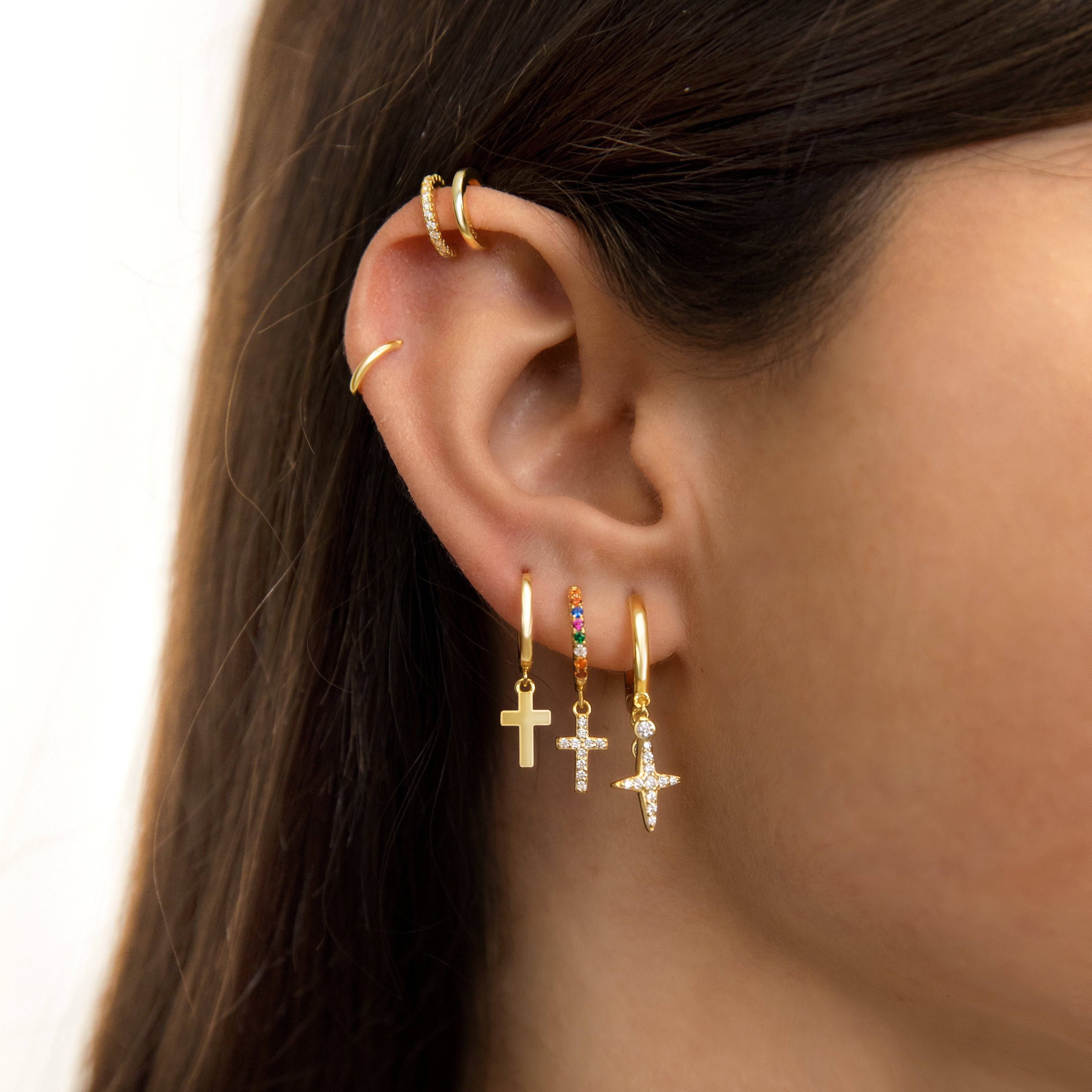 Aurora - Boucles d'oreilles croix à la zircone multicolore