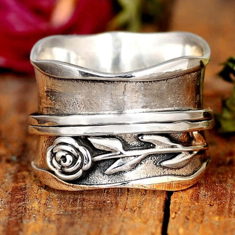 Lavender - Bague florale en argent artisanale et délicate