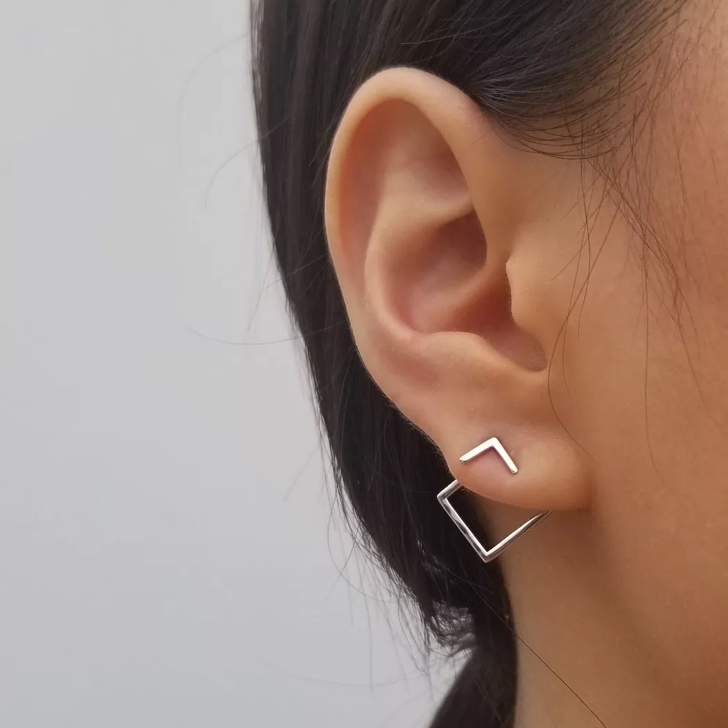 Celestia - Boucles d'oreilles géométriques en argent modernes