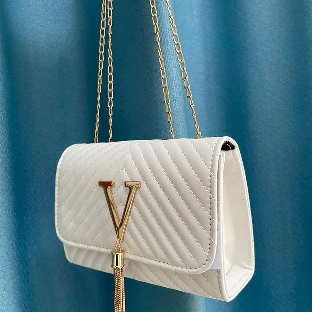 Jannete Luxe Handbag – Élégance Intemporelle
