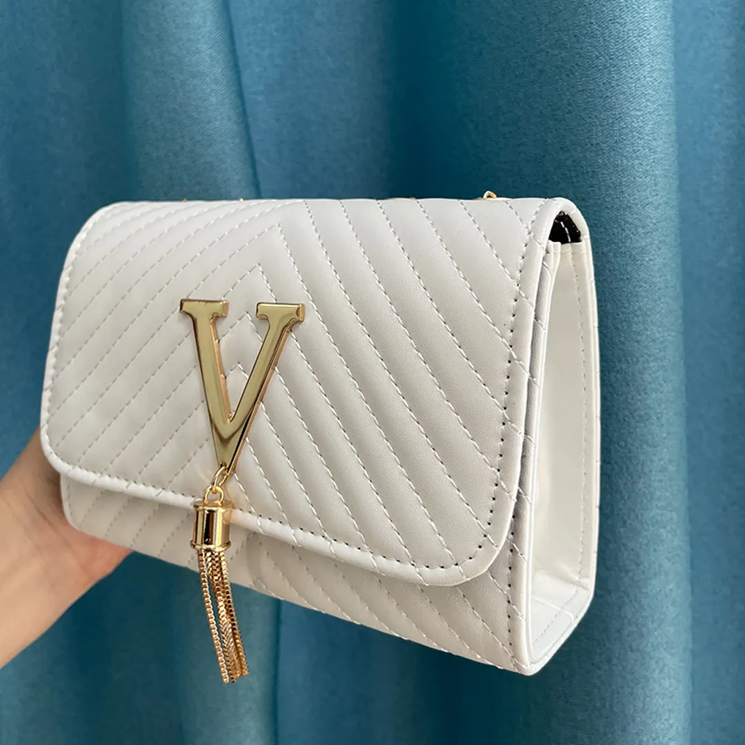 Jannete Luxe Handbag – Élégance Intemporelle