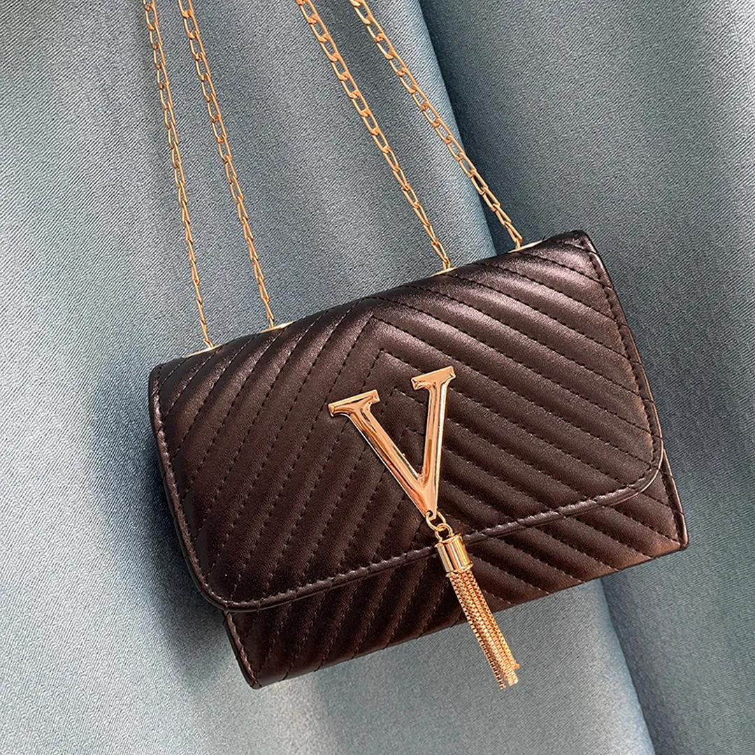 Jannete Luxe Handbag – Élégance Intemporelle