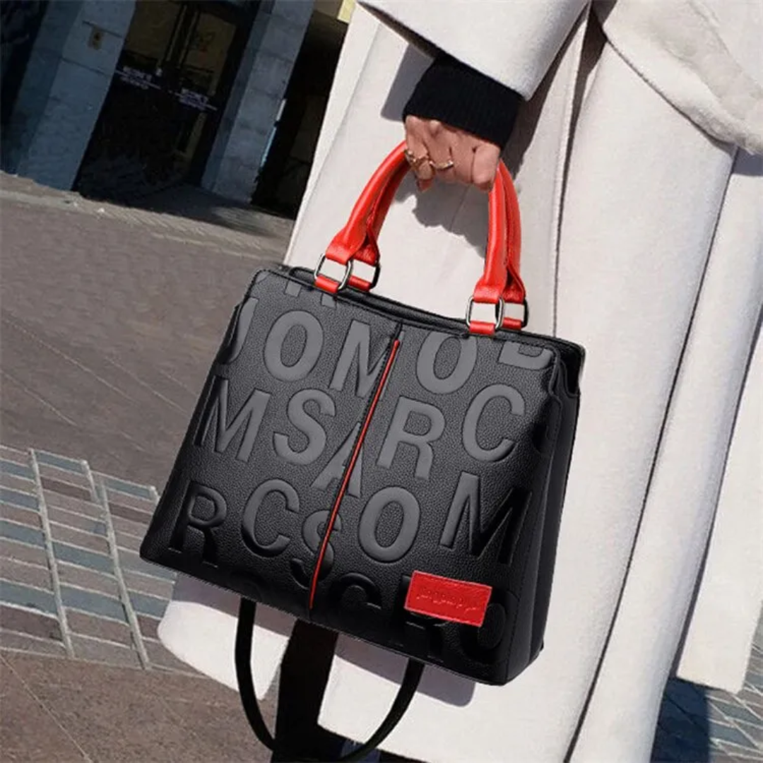 Kaye Tote – Grand Sac à Main Stylé et Spacieux