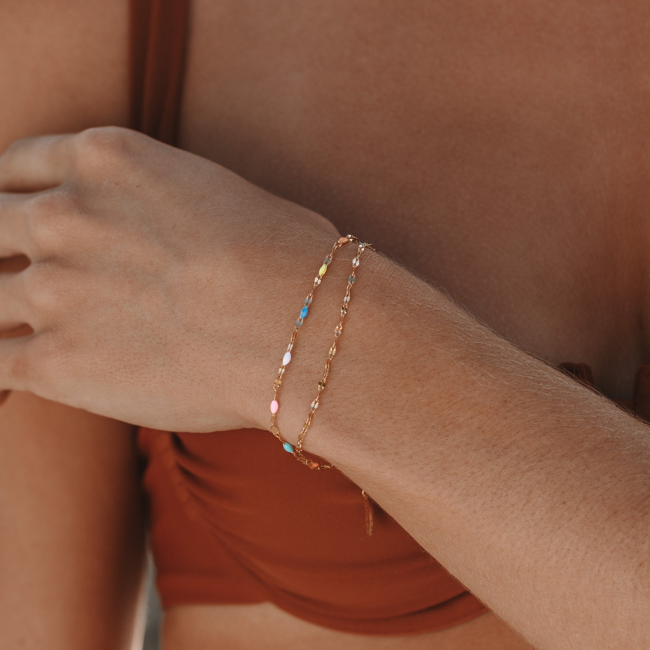 Elise - Bracelet arc-en-ciel délicat