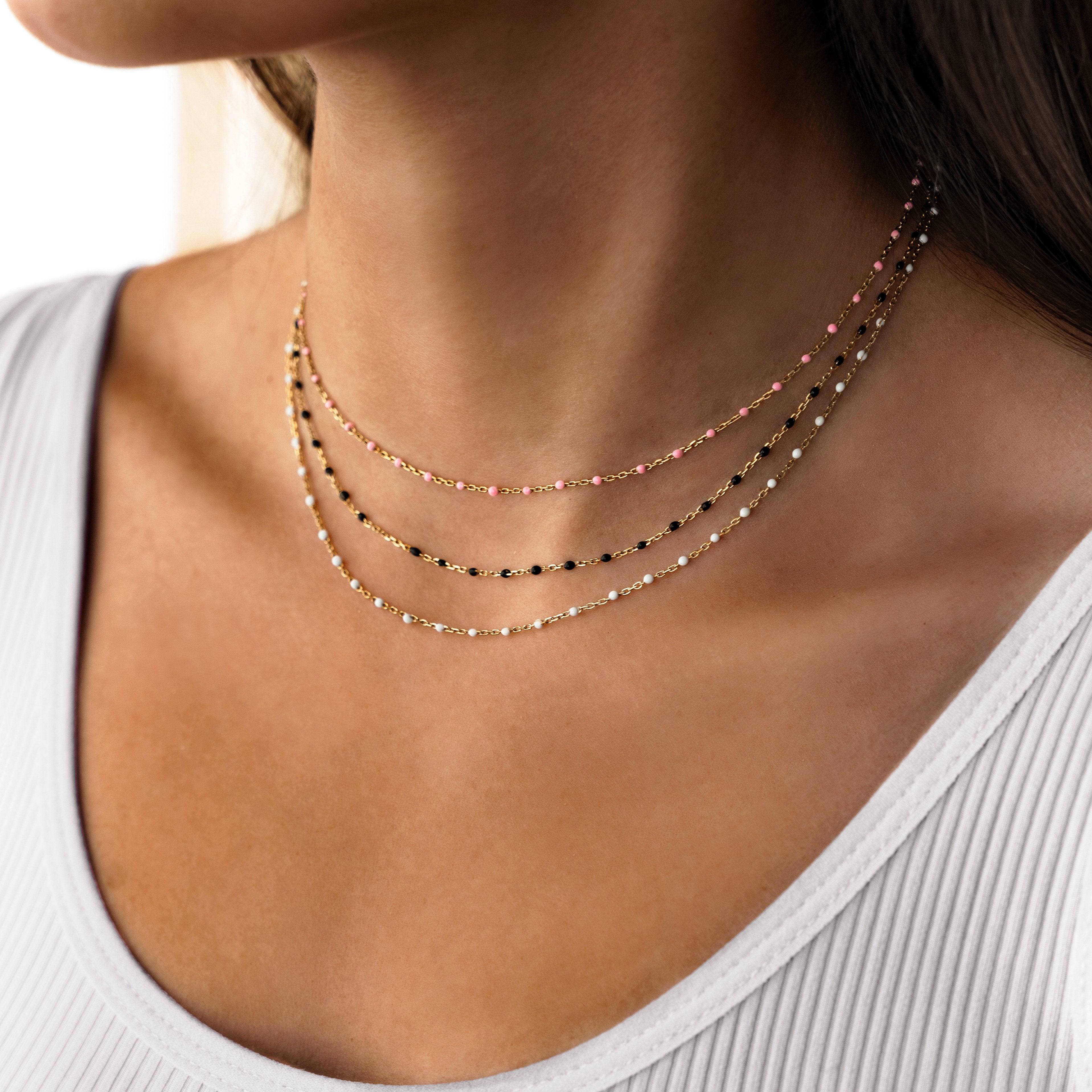 Lyra - Collier en perles noires, mystère et élégance